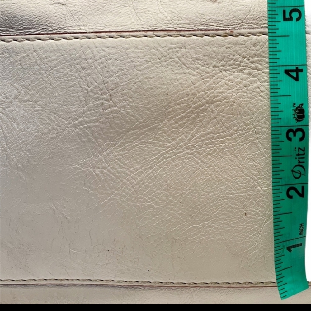 Michael Kors White Gold Studded Buckle Handbag - Picture 5 of 9